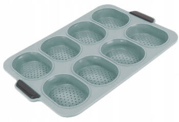 Silicone form for baking rolls