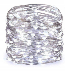 100 LED světel na drátu - studená bílá